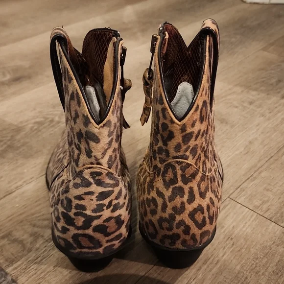 Ariat leapored print darlin booties size 7 - Picture 6 of 12